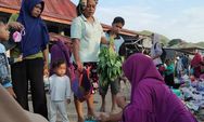 Hasil Laut dengan Pertanian Bertemu di Pasar Barter Warloka Pesisir NTT